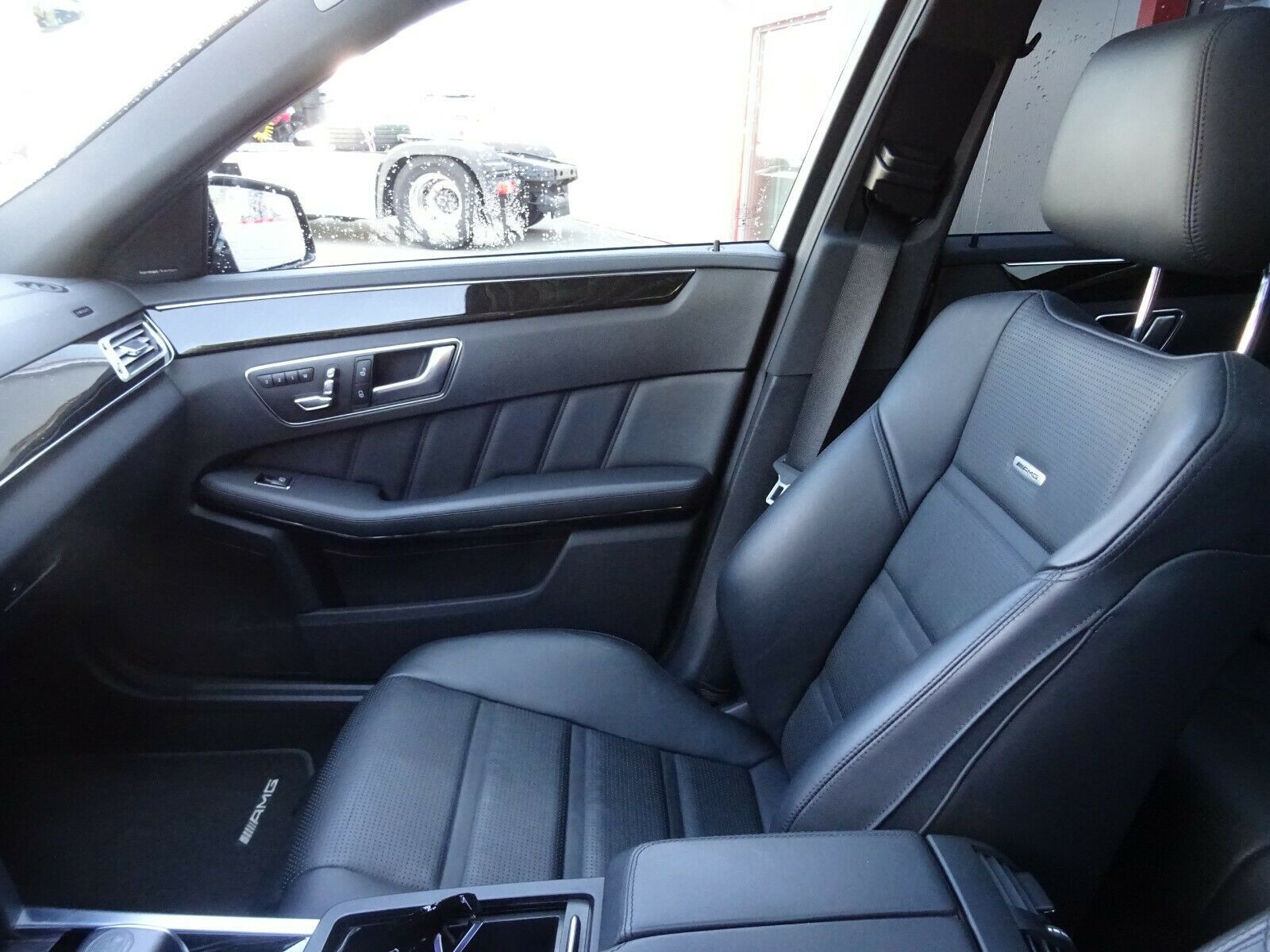 Mercedes-Benz E-Klasse Lim. E 63 AMG  / 850 PS / 1150NM / V8  foto 18