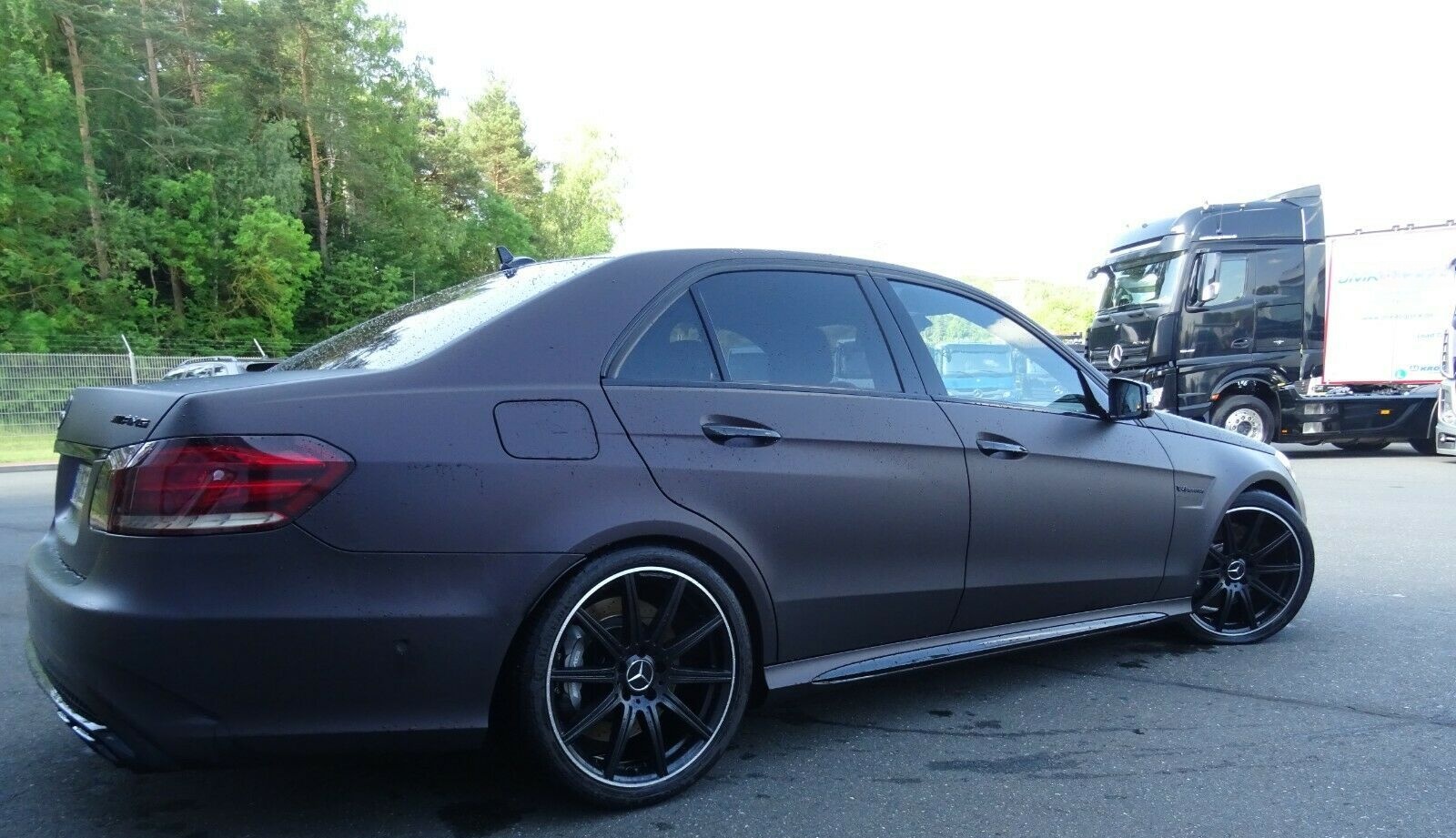 Mercedes-Benz E-Klasse Lim. E 63 AMG  / 850 PS / 1150NM / V8  foto 25