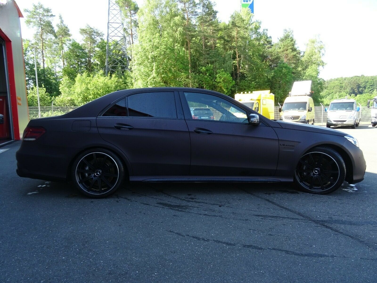 Mercedes-Benz E-Klasse Lim. E 63 AMG  / 850 PS / 1150NM / V8  foto 4