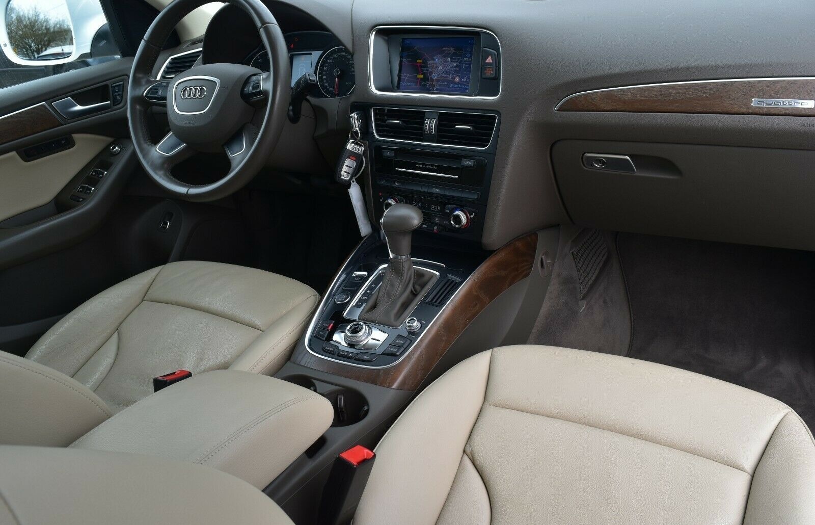 Audi Q5 3.0 TFSI S tronic quattro*LMF*TÜV:09/2026* foto 15