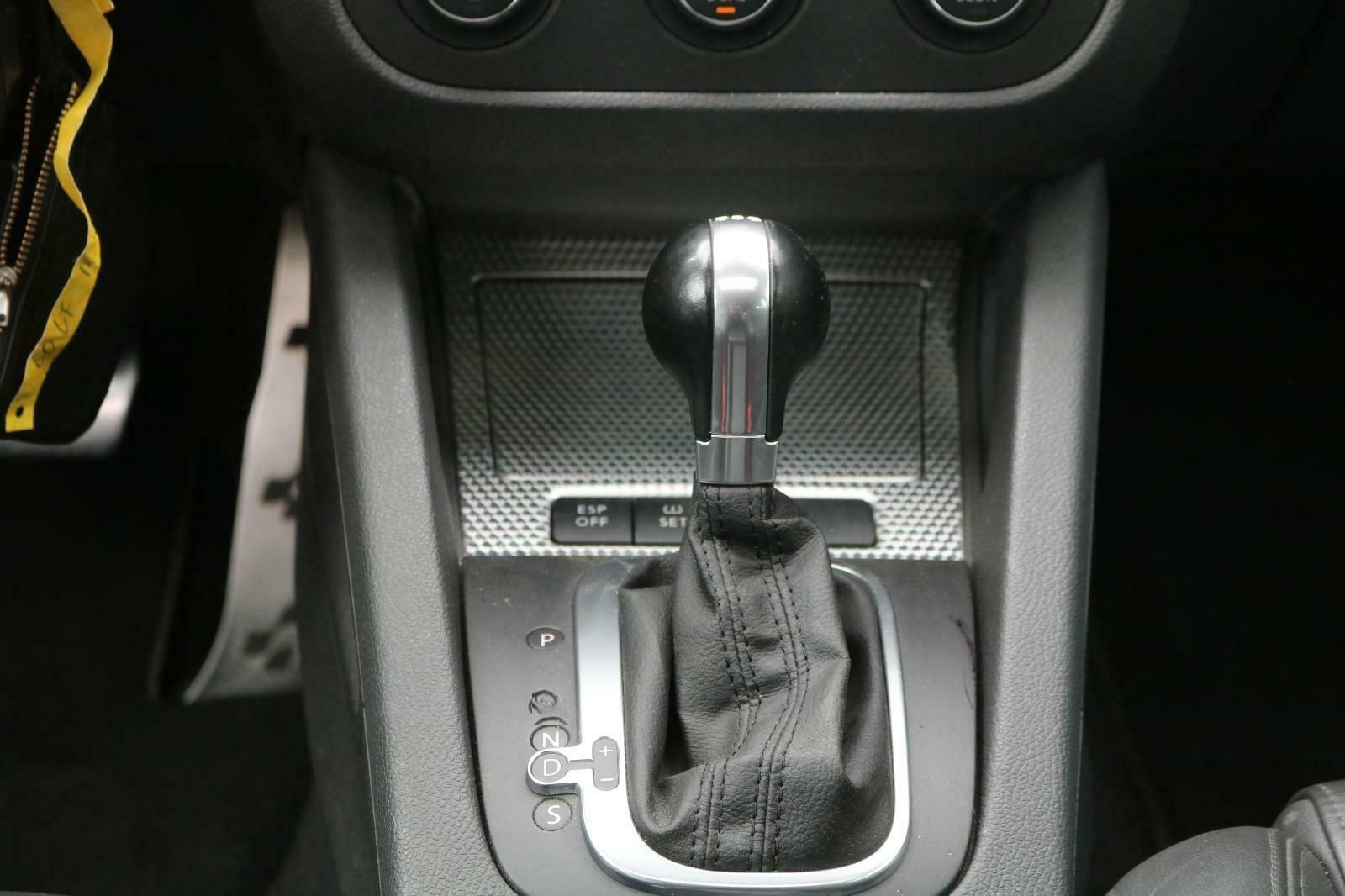 Volkswagen Golf R 32 DSG,SSD, Klima,umfangreich restauriert foto 6