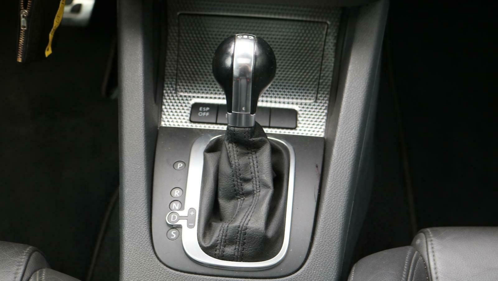 Volkswagen Golf R 32 DSG,SSD, Klima,umfangreich restauriert foto 9