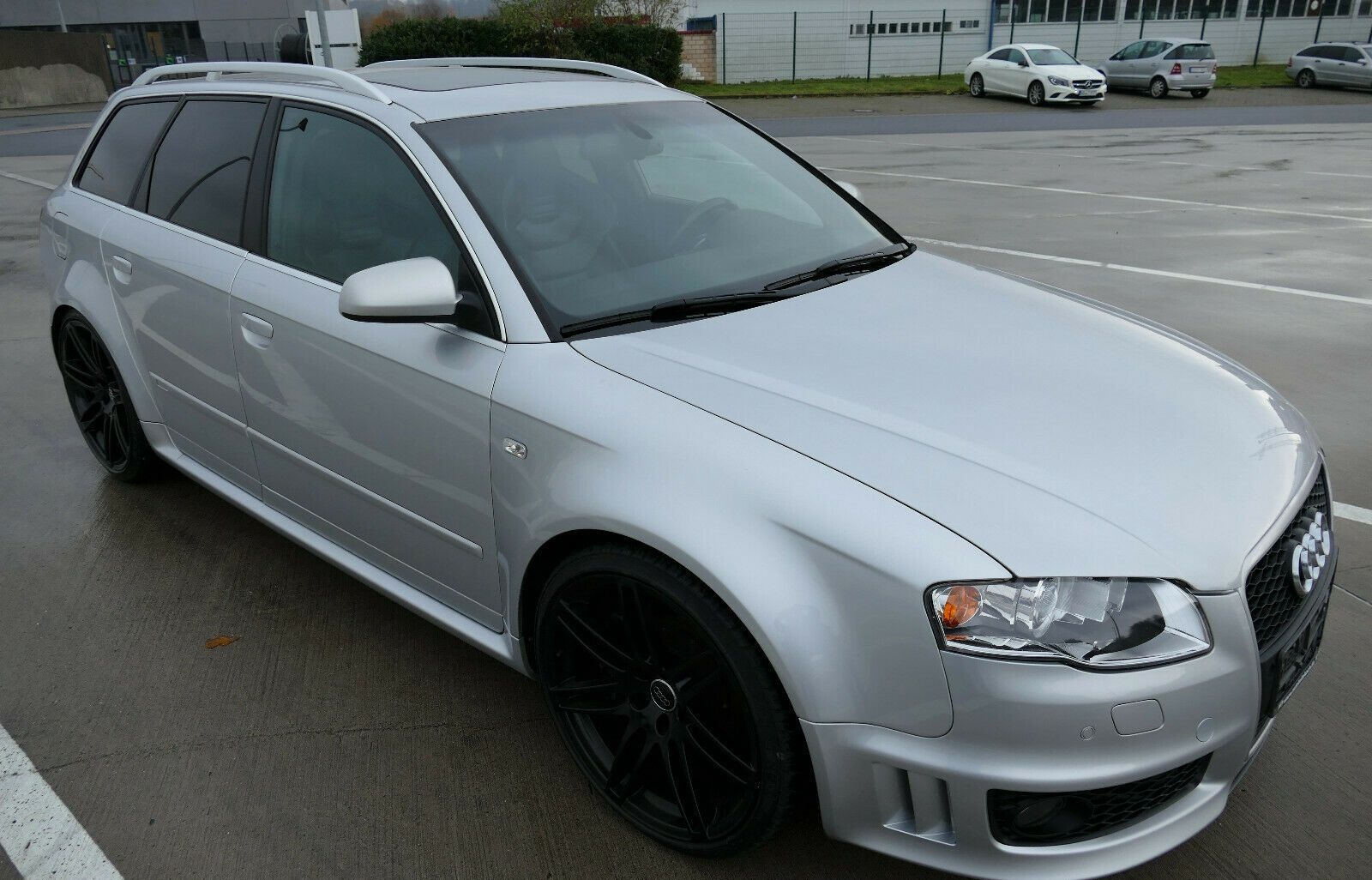 Audi RS4 4.2 V8 quattro Avant SCHALENSITZE BOSE NAVI foto 9