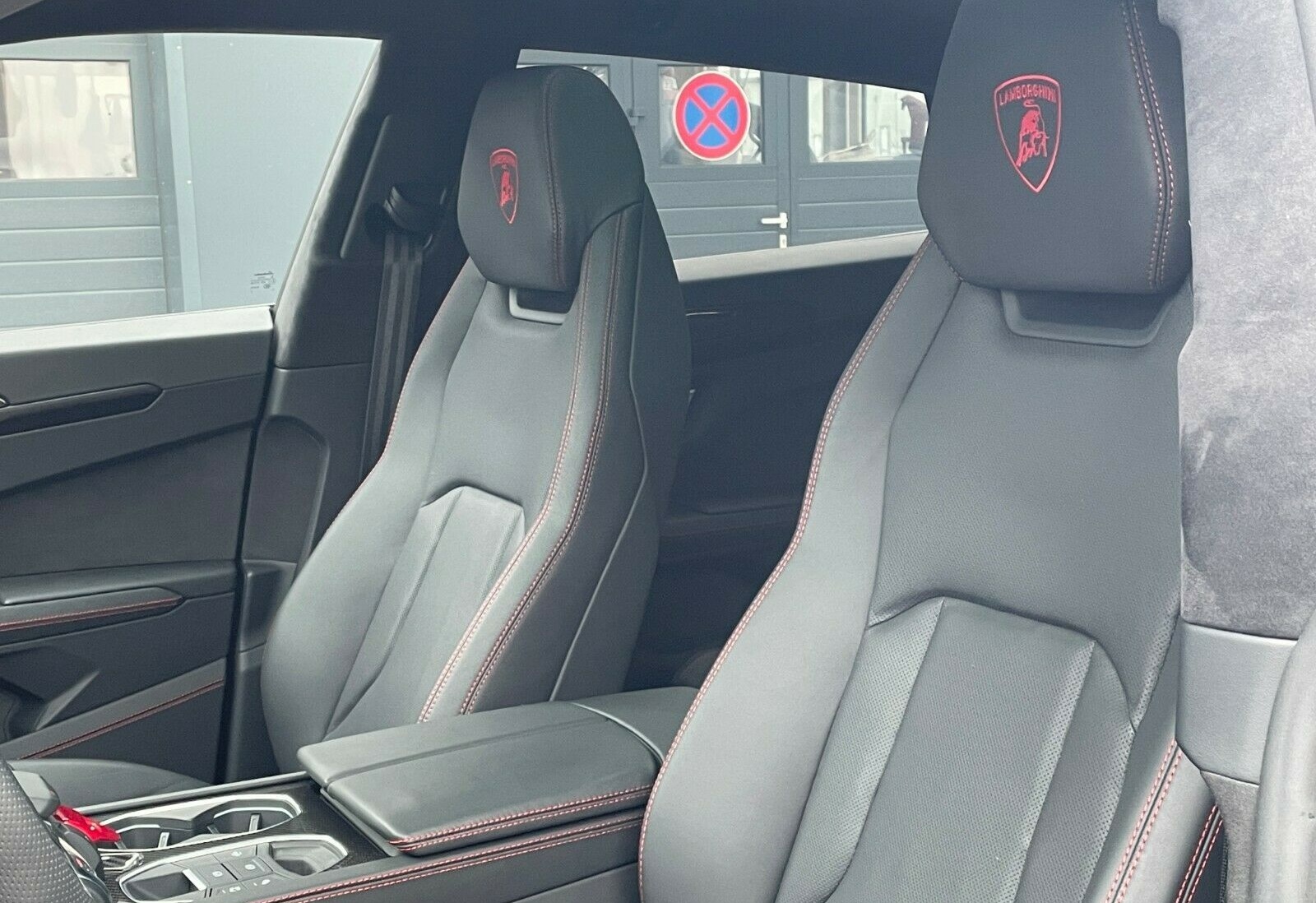 Lamborghini Urus LP650 *PANO*Carbon*HeUp*23*Miete*Mietkauf* foto 18