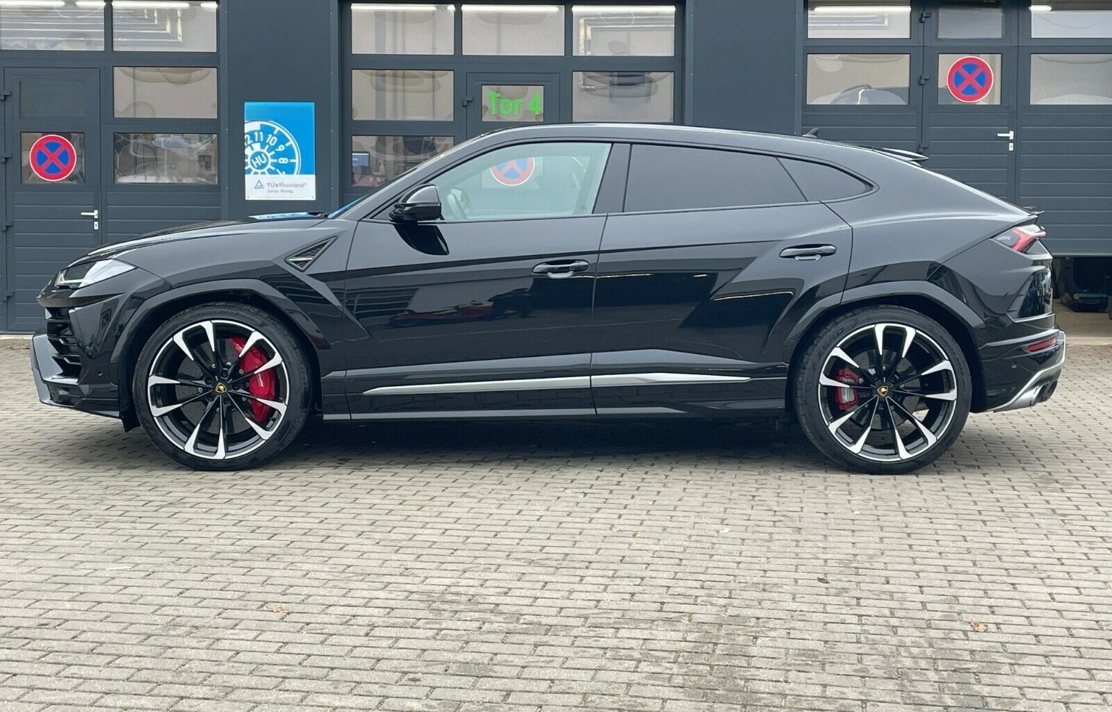 Lamborghini Urus LP650 *PANO*Carbon*HeUp*23*Miete*Mietkauf* foto 7