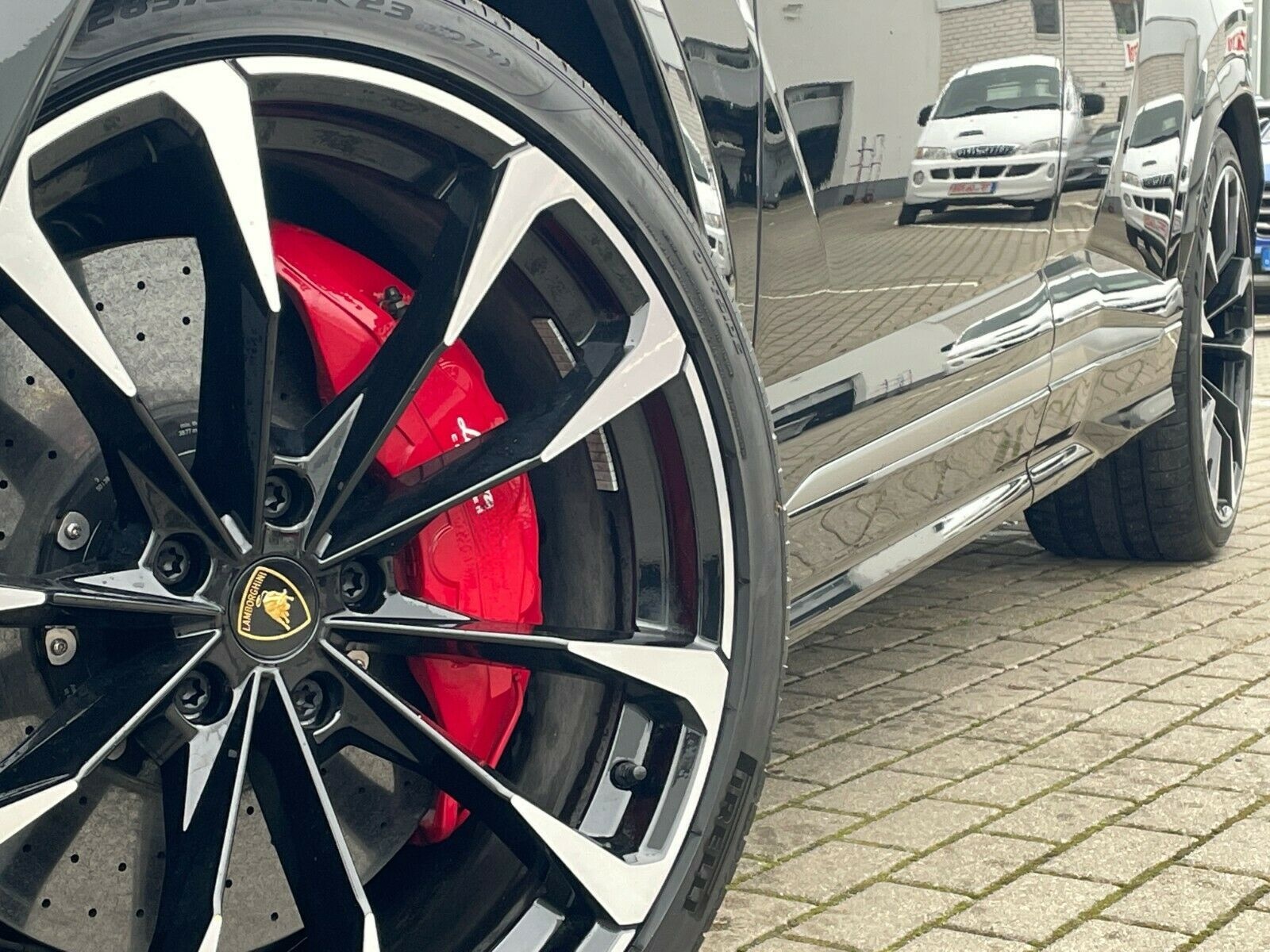 Lamborghini Urus LP650 *PANO*Carbon*HeUp*23*Miete*Mietkauf* foto 9