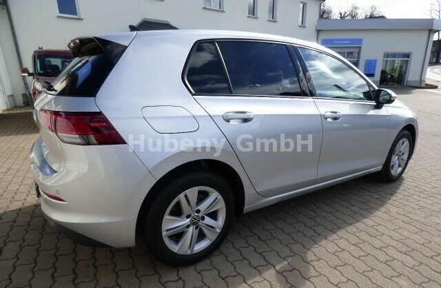 Volkswagen Golf VIII Lim. Life foto 4