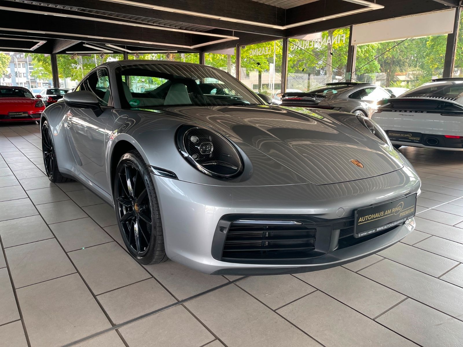 Porsche 992 Carrera Coupe SPORTABGAS BOSE 14WEGE CAM DAB foto 5