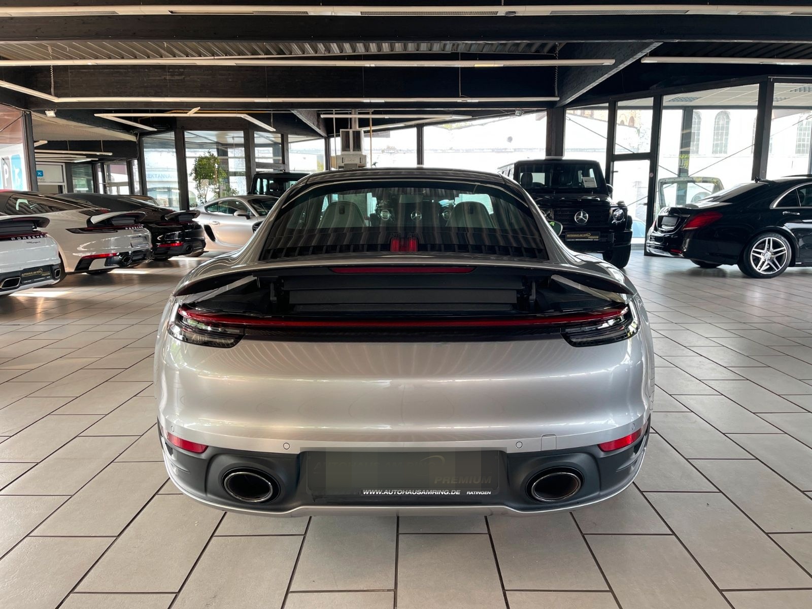 Porsche 992 Carrera Coupe SPORTABGAS BOSE 14WEGE CAM DAB foto 7