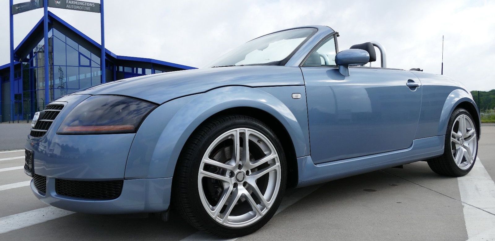 Audi TT Roadster 1.8T 132 kW  tiptronic AUTOMATIK foto 2