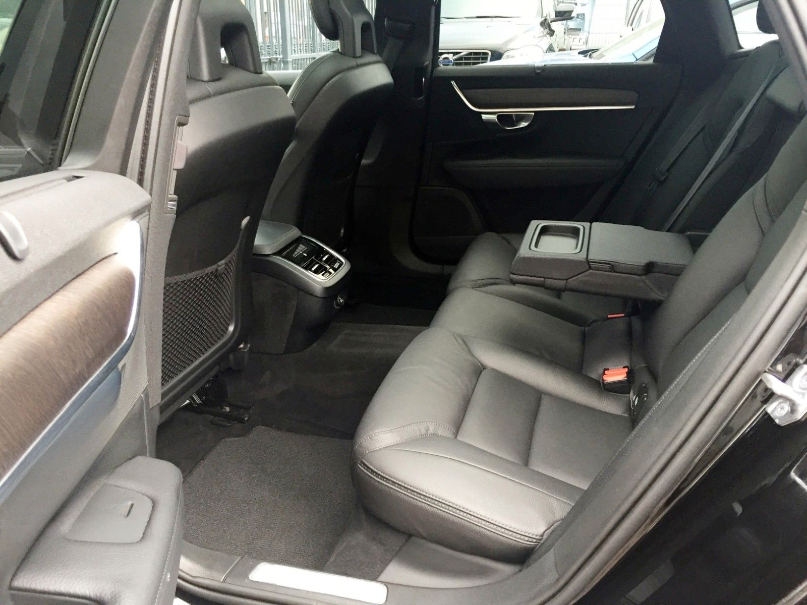 Volvo V90 Cross Country-PANORAMADACH-NUR.EXPORT foto 8