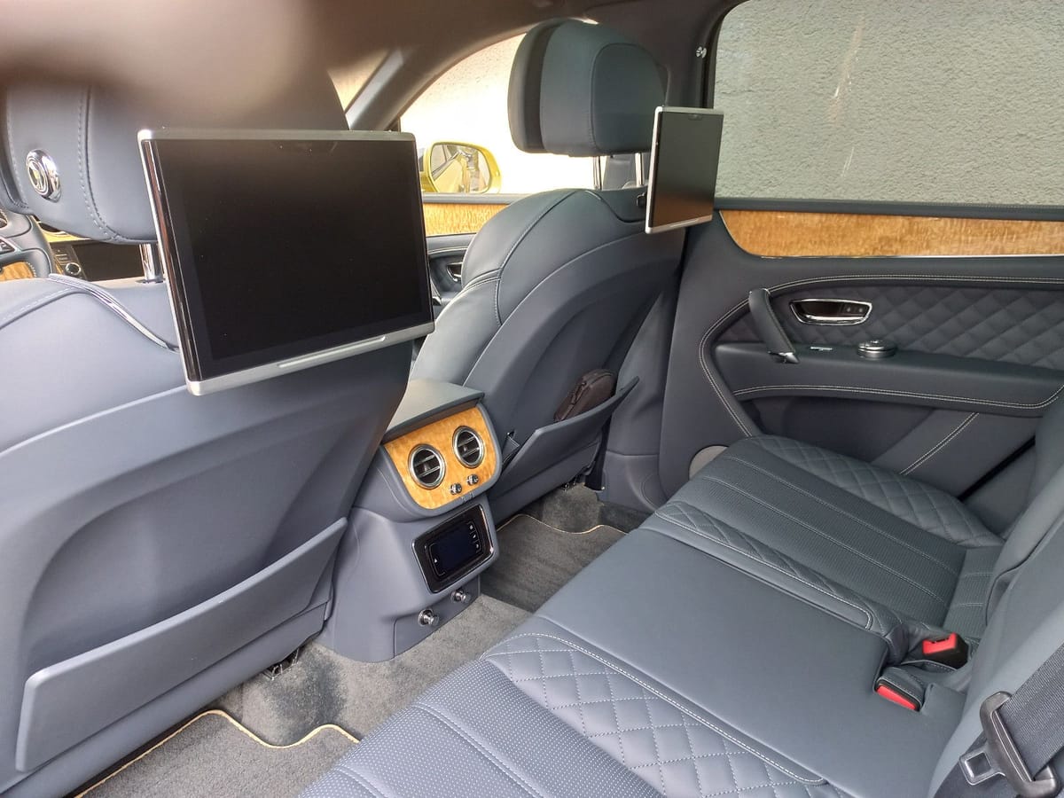 Bentley W12- Mulliner,BLACK-EDITION,Mega Voll.Neuwertig