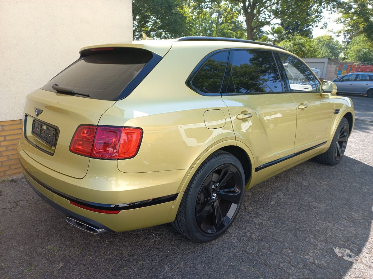 Bentley W12- Mulliner,BLACK-EDITION,Mega Voll.Neuwertig foto 2