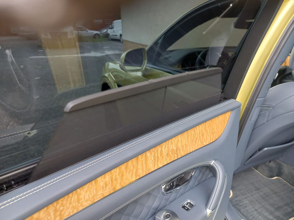 Bentley W12- Mulliner,BLACK-EDITION,Mega Voll.Neuwertig foto 12