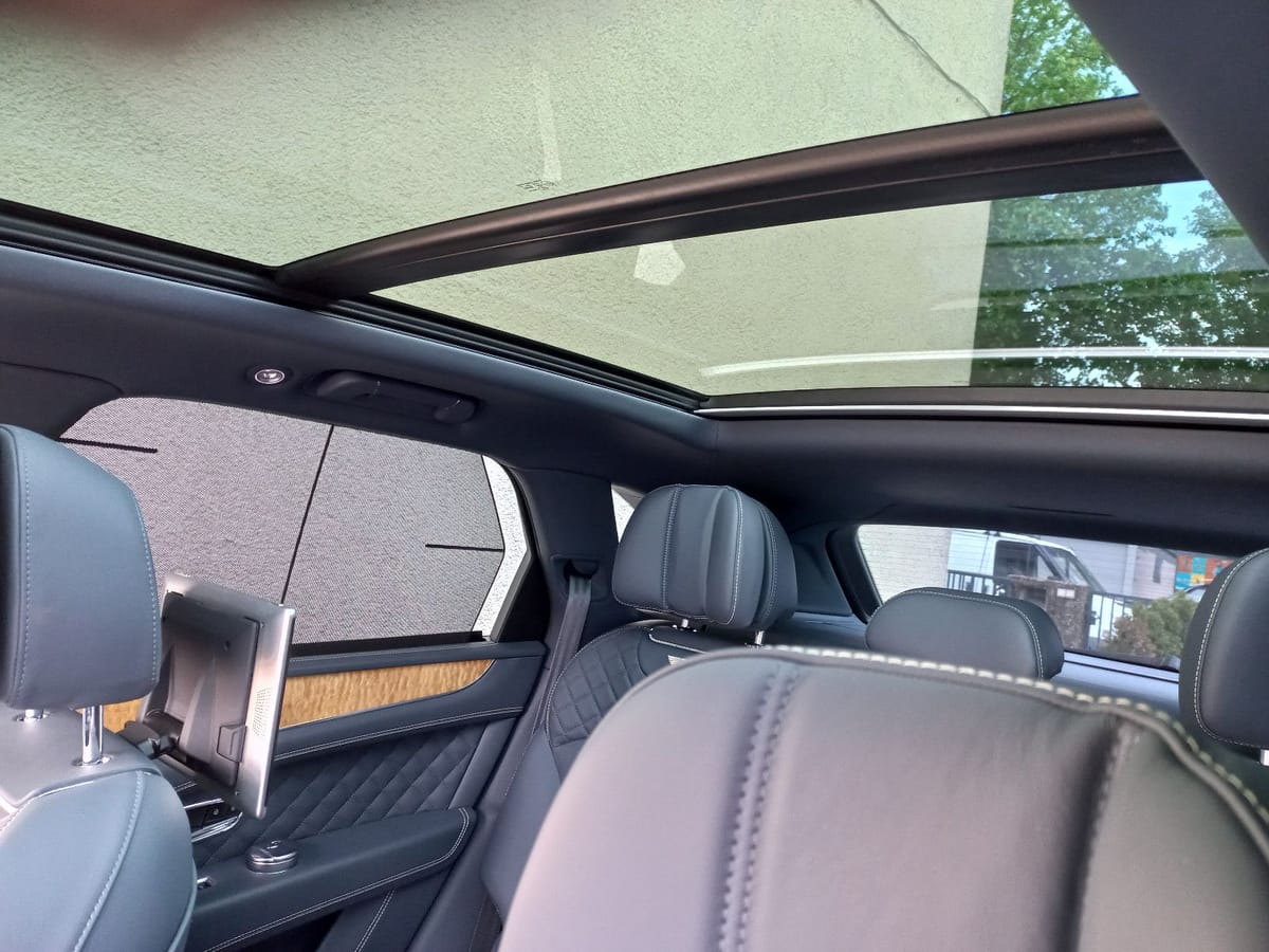 Bentley W12- Mulliner,BLACK-EDITION,Mega Voll.Neuwertig foto 9