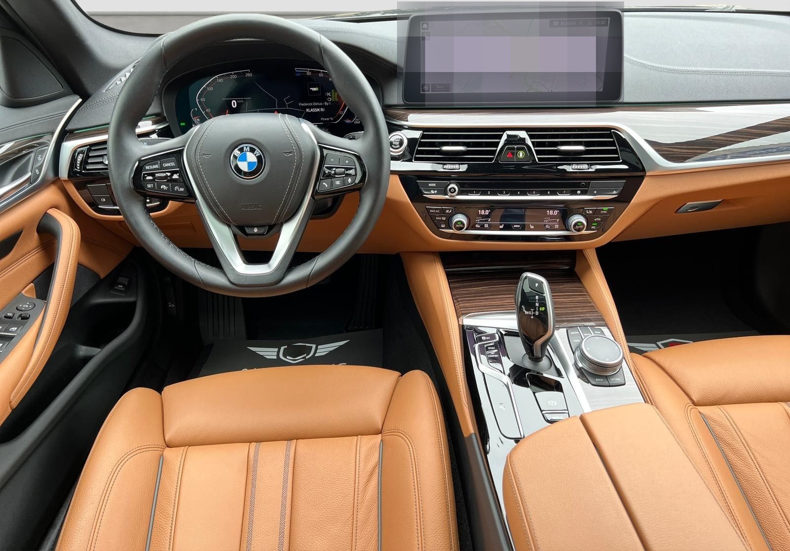 BMW 520 d Luxury Line DIS. KEY/LASER/HiFi/PANO/HUD foto 10