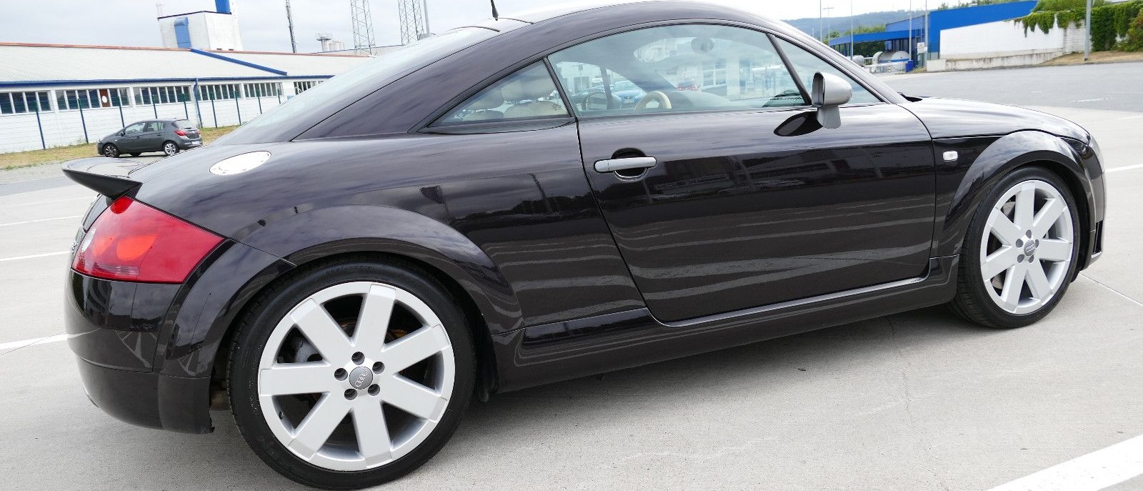 Audi TT Coupe 3.2 V6 DSG quattro NAVI LEDER TEMPOMAT foto 8