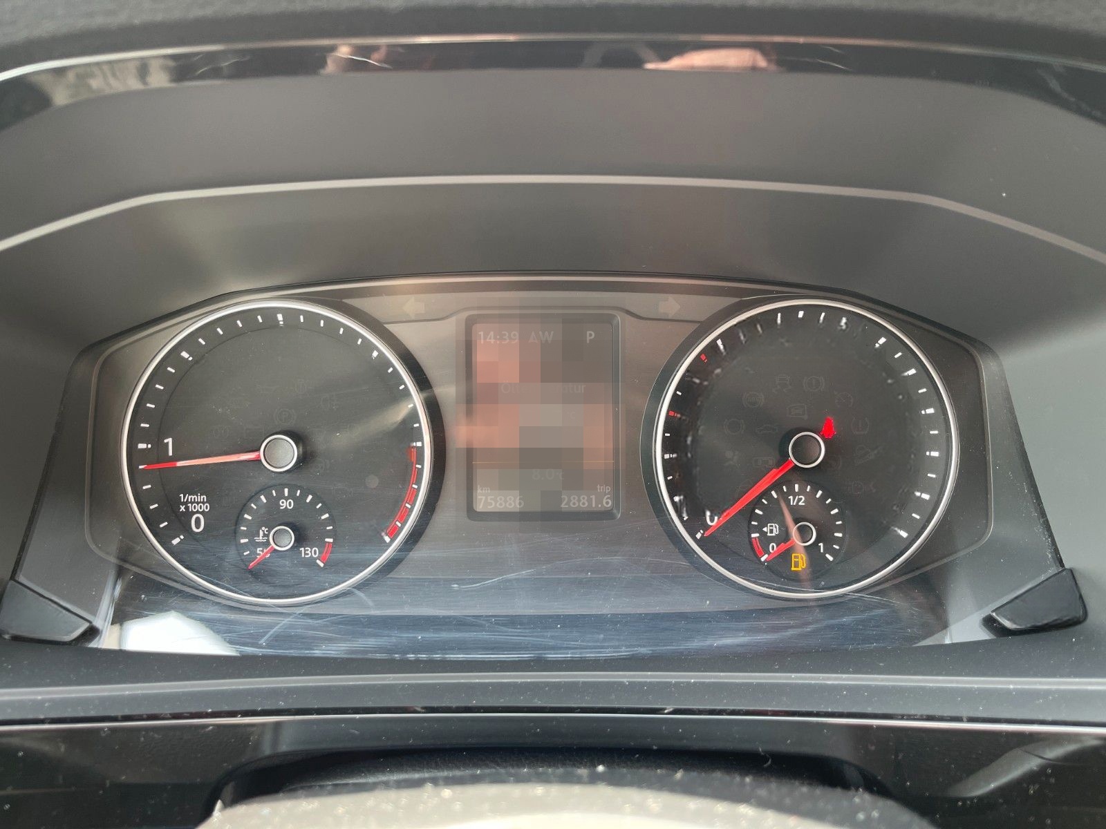 Volkswagen T6 Multivan Generation Six mit Sonderlackierung foto 16