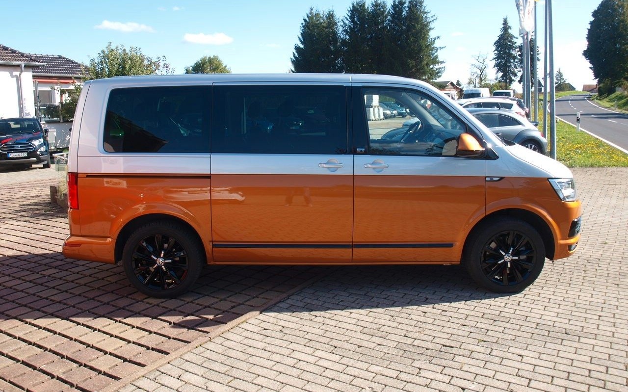 Volkswagen T6 Multivan Generation Six mit Sonderlackierung foto 6