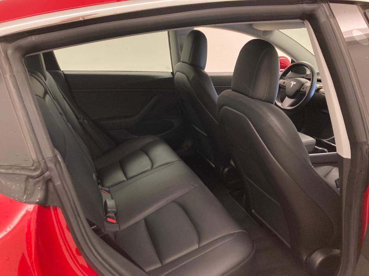 Tesla Model 3 LR Long Range 19" Autopilot 1. Hand foto 6