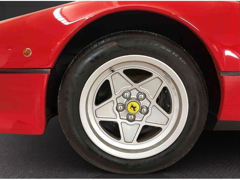 Ferrari 308 GTS foto 8