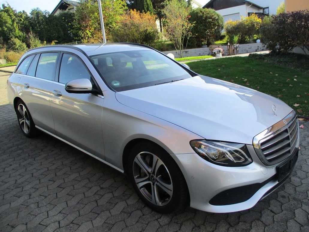 Mercedes-Benz E 400  T Kombi d 4Matic Modell 2020 foto 2