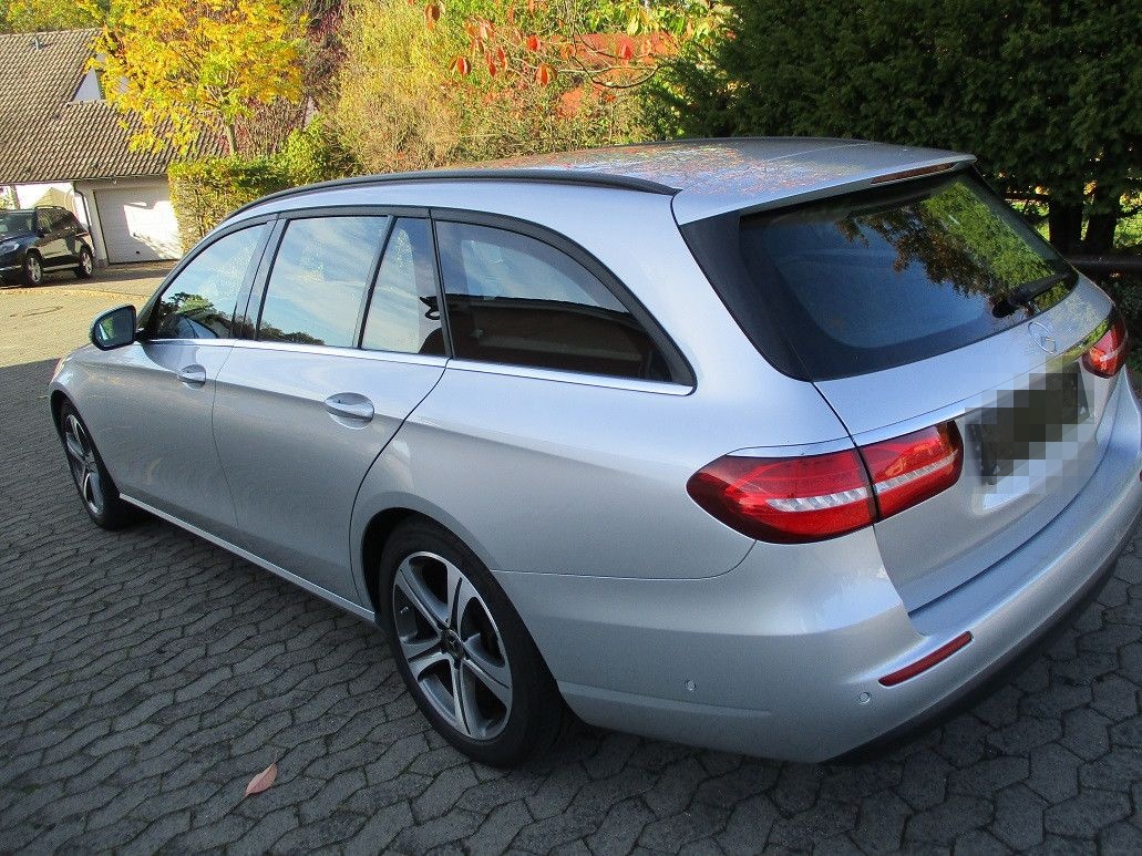 Mercedes-Benz E 400  T Kombi d 4Matic Modell 2020 foto 6