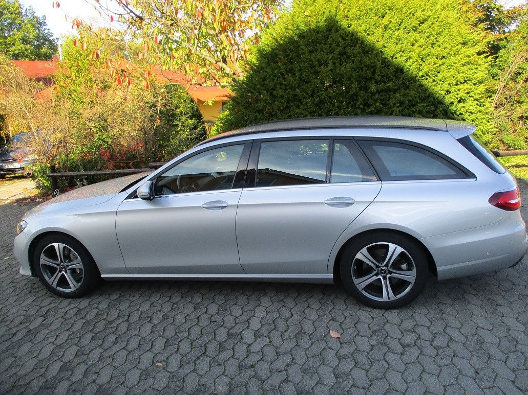 Mercedes-Benz E 400  T Kombi d 4Matic Modell 2020 foto 7