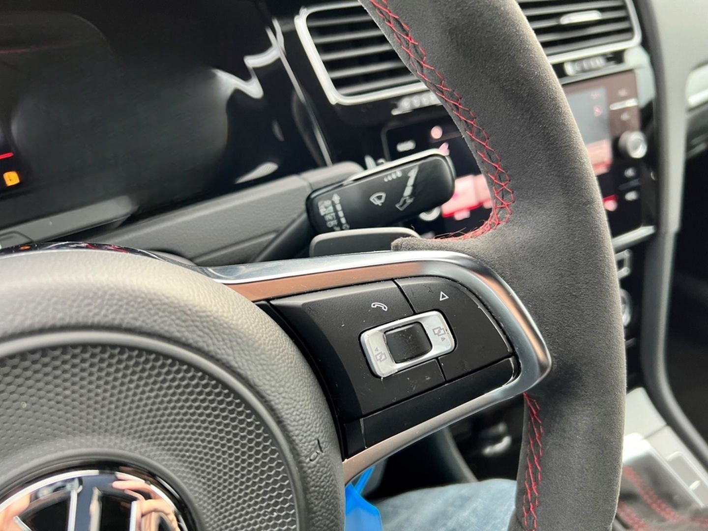 Volkswagen Golf GTI 2.0 TSI DSG LED Navi Leder Sitzheizung foto 18