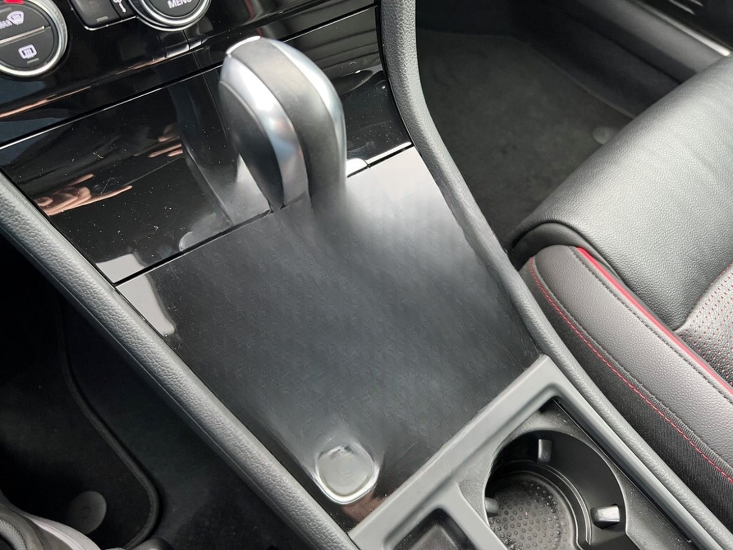 Volkswagen Golf GTI 2.0 TSI DSG LED Navi Leder Sitzheizung foto 20