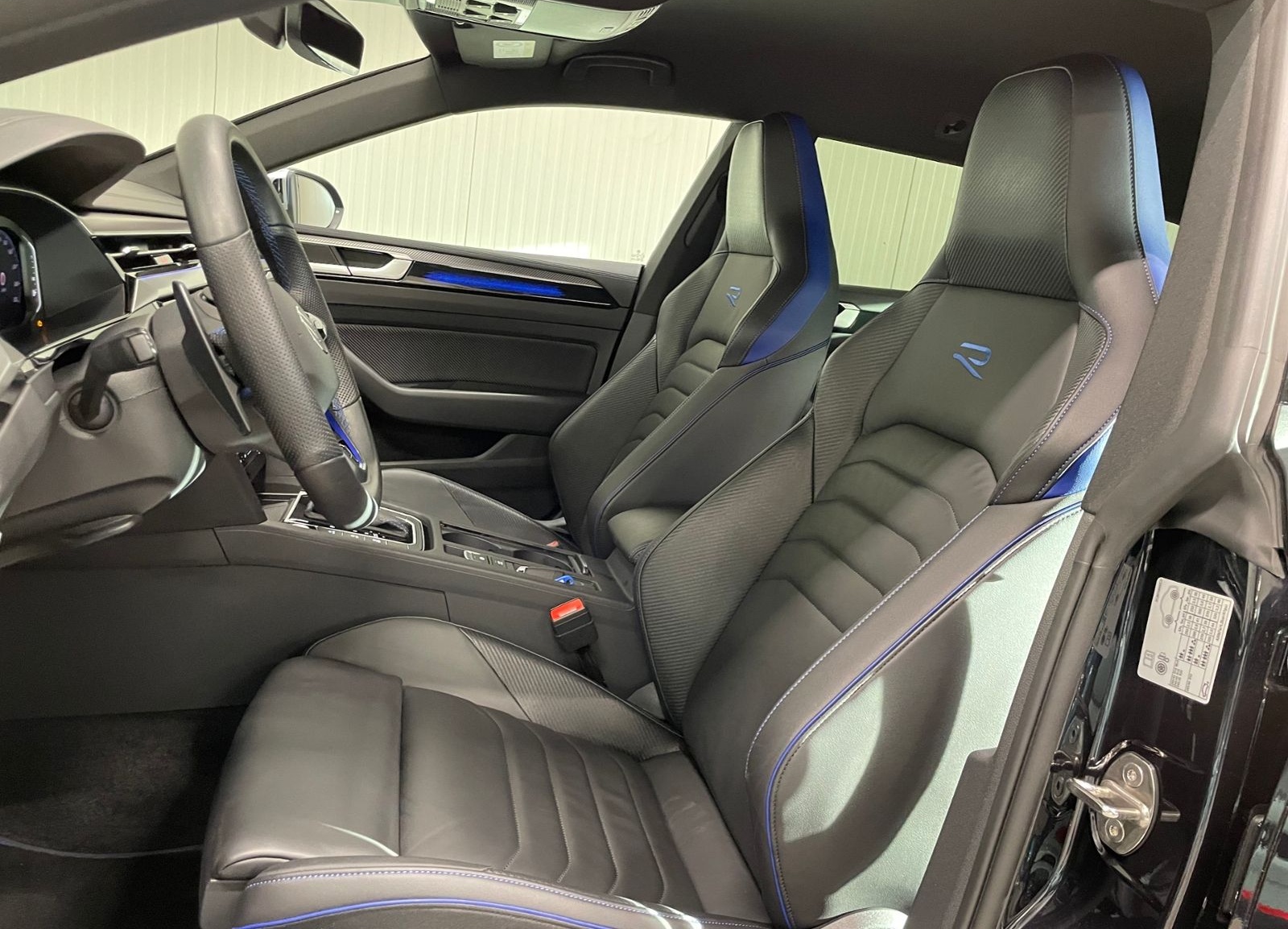 Volkswagen Arteon Shootingbrake R 4Motion 2.0 TSI DSG LED foto 18