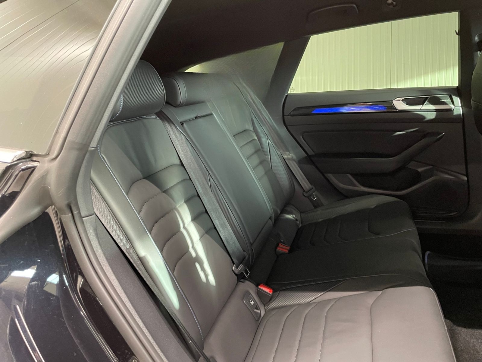 Volkswagen Arteon Shootingbrake R 4Motion 2.0 TSI DSG LED foto 24
