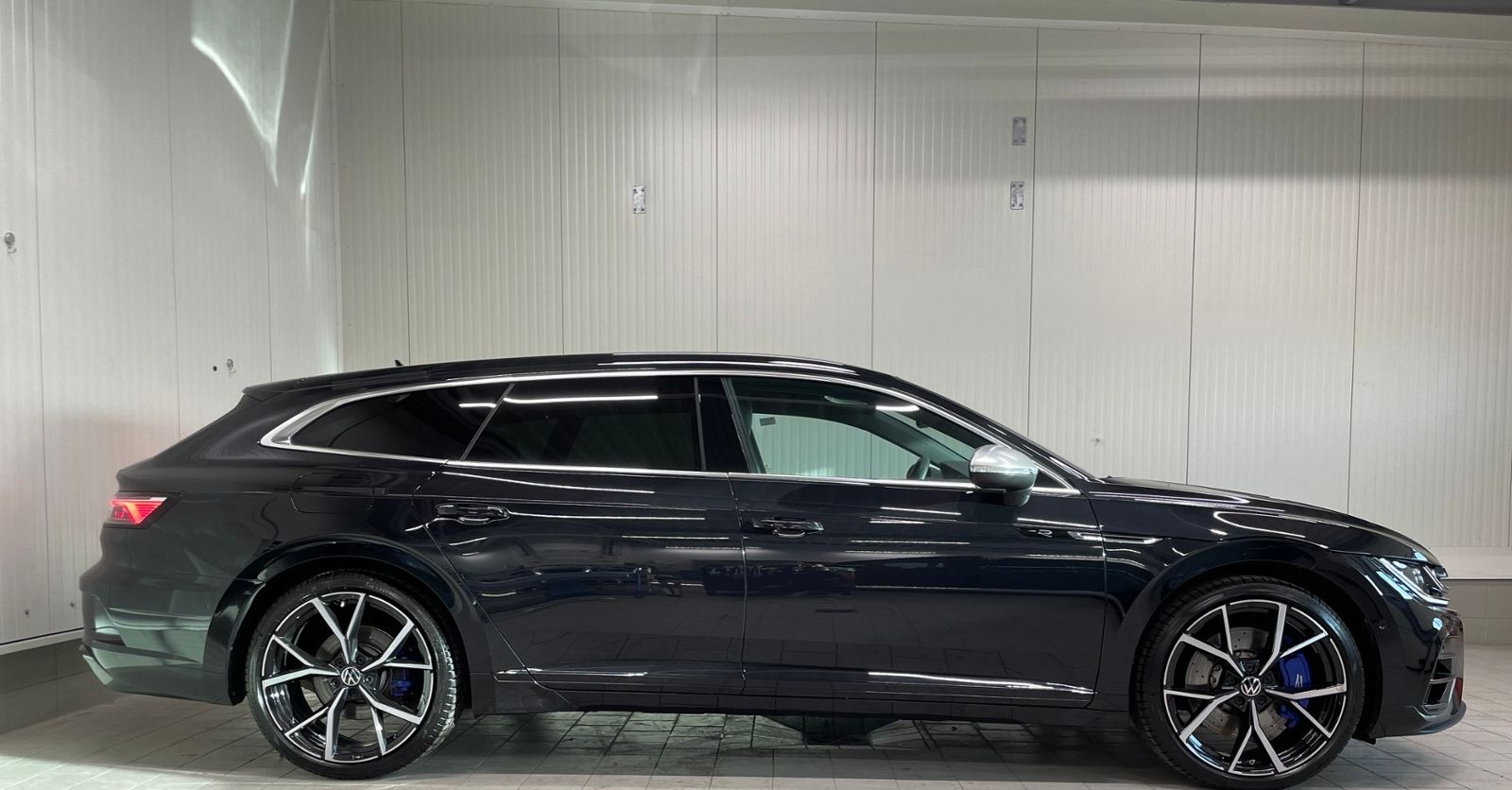 Volkswagen Arteon Shootingbrake R 4Motion 2.0 TSI DSG LED foto 8