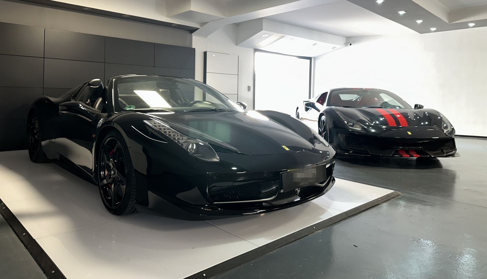 Ferrari 458 Spider CARBON FIBRE DRIVER ZONE+LEDS Keramik foto 2