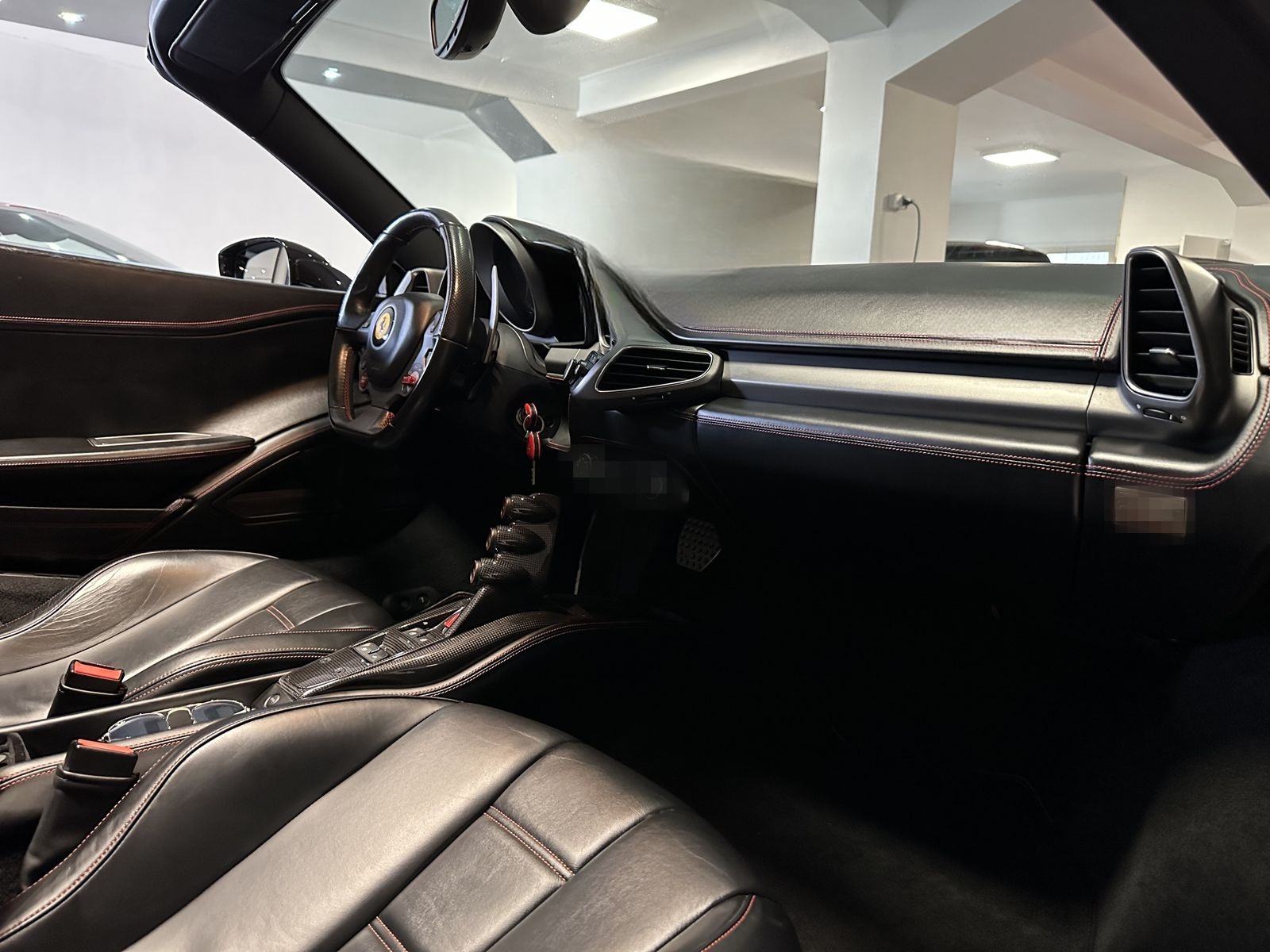 Ferrari 458 Spider CARBON FIBRE DRIVER ZONE+LEDS Keramik foto 11