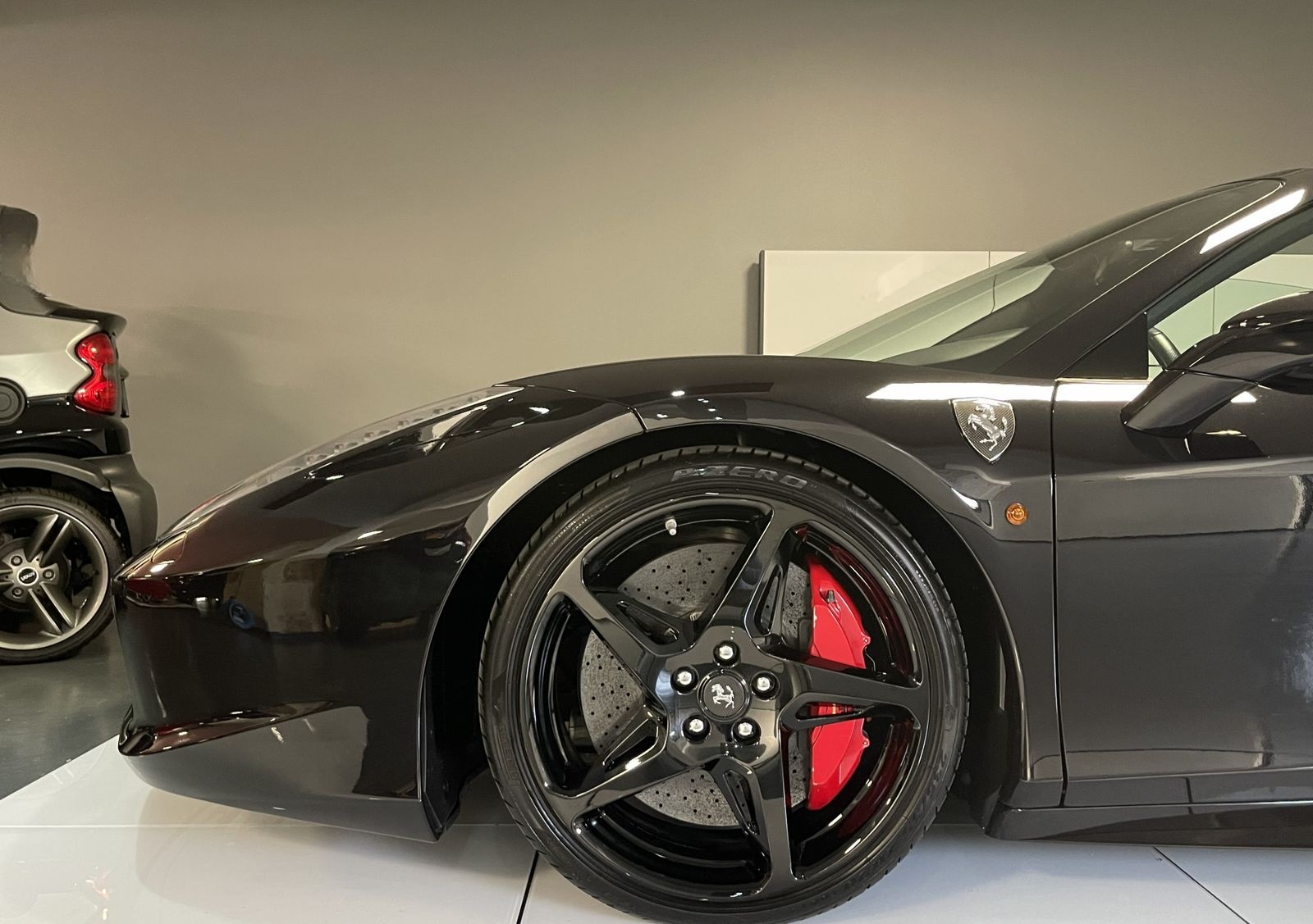 Ferrari 458 Spider CARBON FIBRE DRIVER ZONE+LEDS Keramik foto 14