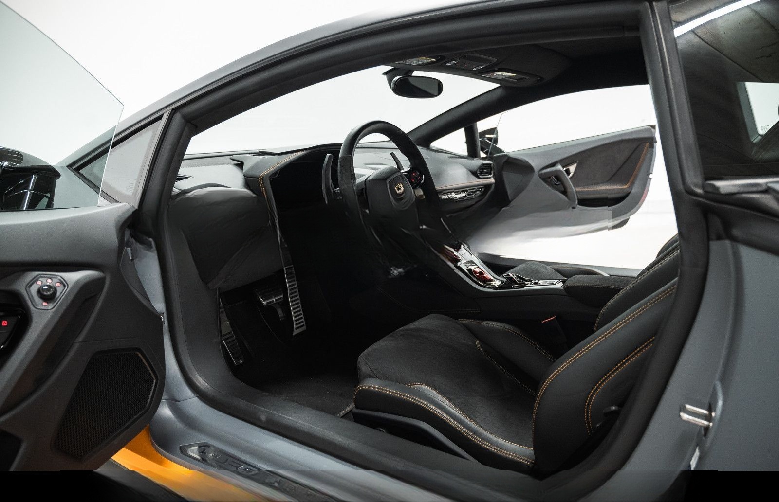 Lamborghini Huracán LP 610-4 AVIO 1/250 FULL WARRANTY 05/26 foto 11