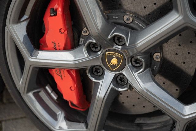 Lamborghini Huracán EVO*LIFT*DAB*PDC*CAM*LDS*Mietkauf foto 14