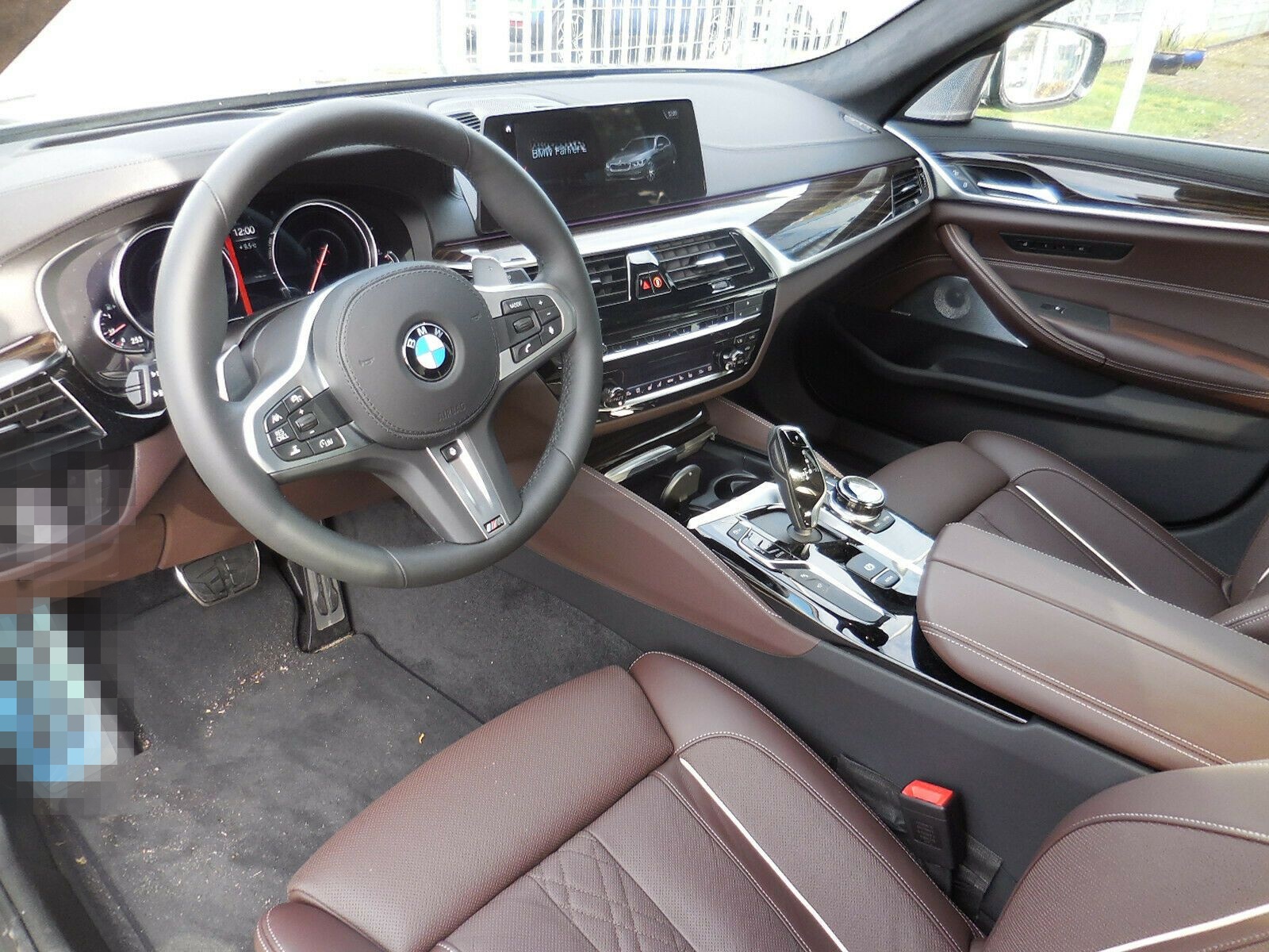 BMW 530i Sport Aut. M Paket VOLL foto 3