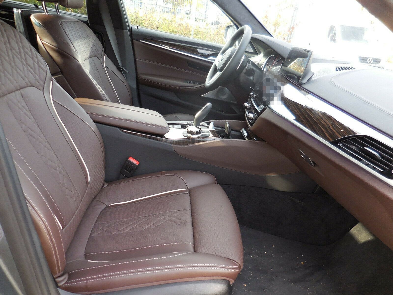BMW 530i Sport Aut. M Paket VOLL foto 7