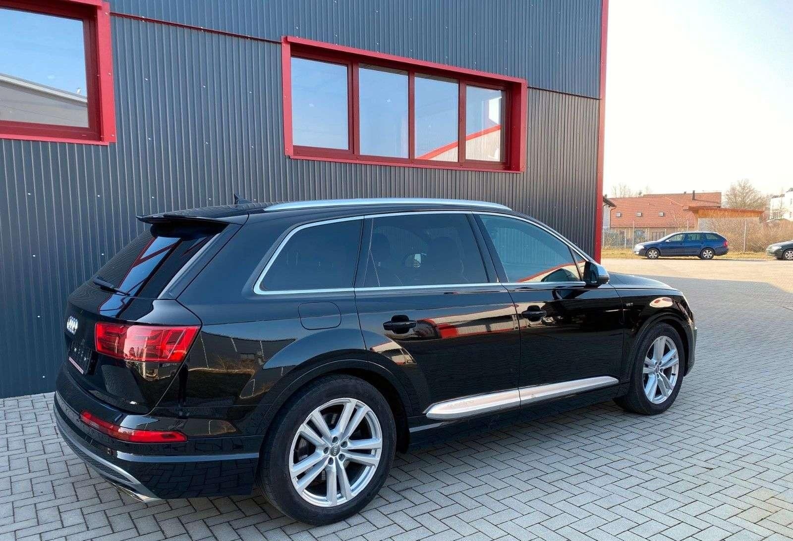 Audi SQ7 4.0 TDI V8 quattro*Head-up*AHK*VOLL* foto 2
