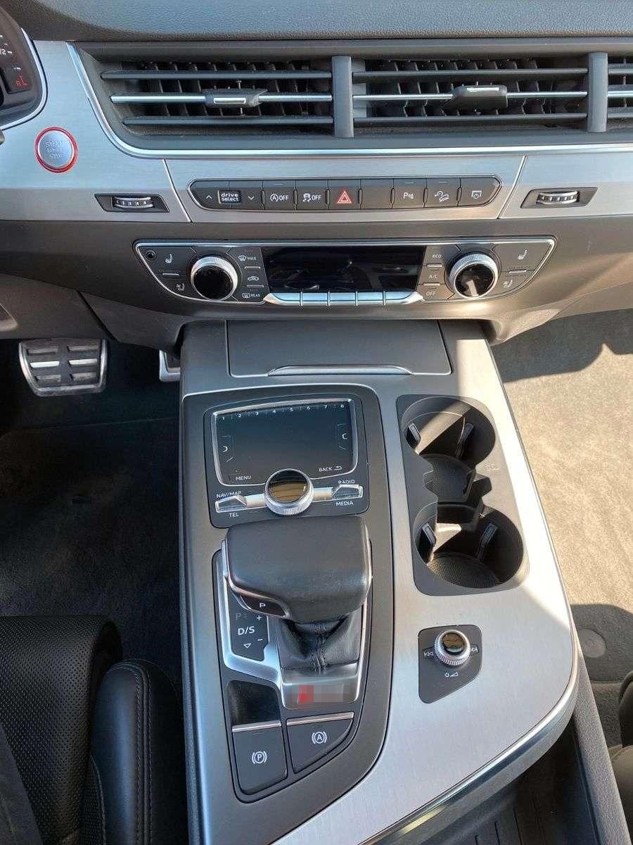 Audi SQ7 4.0 TDI V8 quattro*Head-up*AHK*VOLL* foto 6