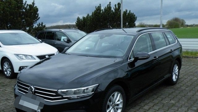 Volkswagen Passat Variant Business Klima Navi Einparkhilfe foto 2