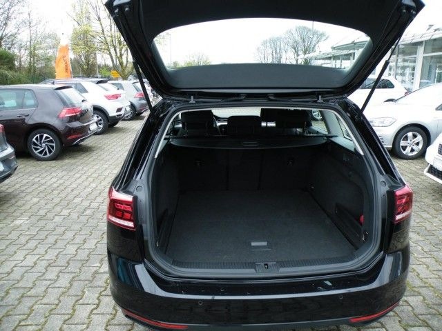 Volkswagen Passat Variant Business Klima Navi Einparkhilfe foto 8