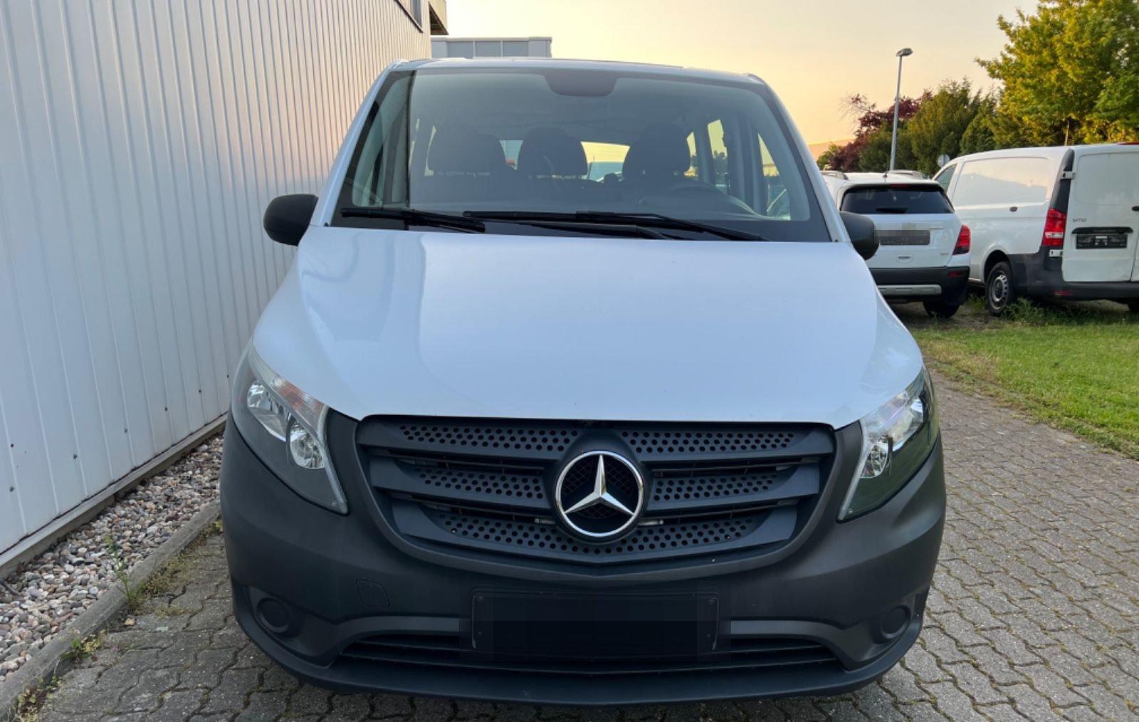 Mercedes-Benz Vito Tourer 114 CDI CREW FWD*9Sitzer*Klima*Tempo foto 2