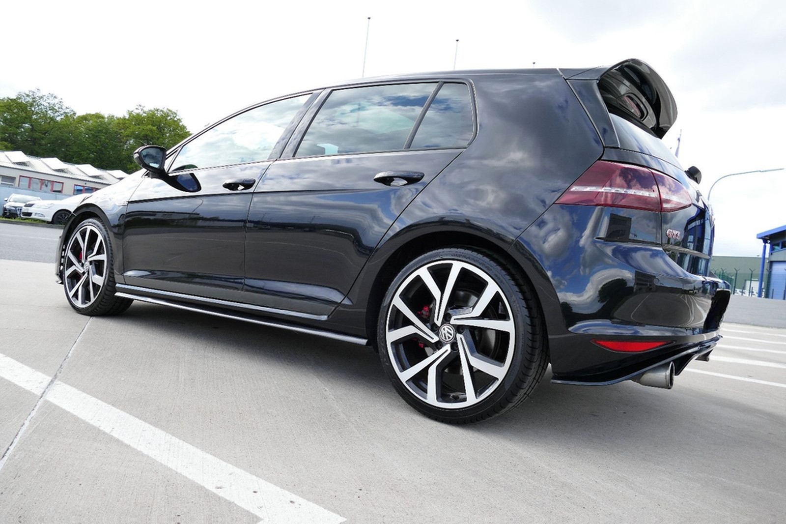 Volkswagen Golf 2.0TSI DSG BMT GTI Clubsport NAVI LEDER foto 4