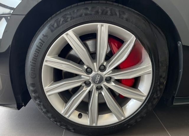 Audi A6 Avant S-line 55 TFSI e quattro S tronic foto 4