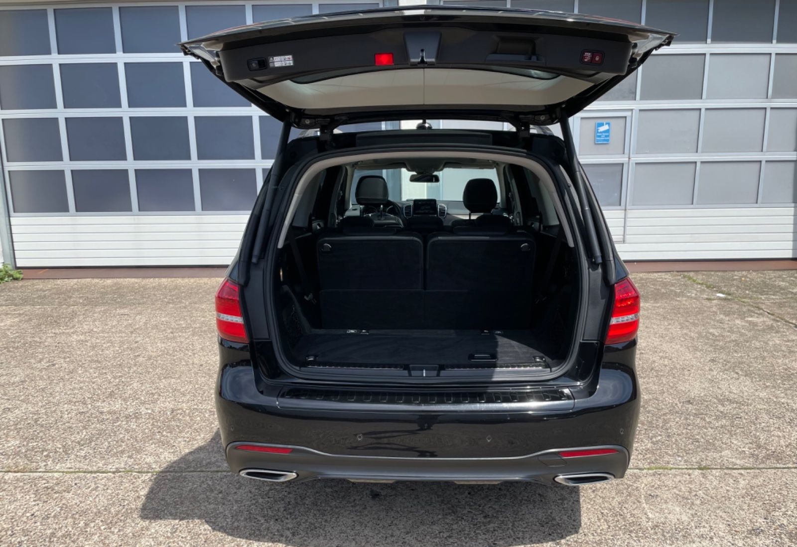 Mercedes-Benz GLS 350 d 4M AMG PANO STHZ AHK 7SIT 20´ foto 7