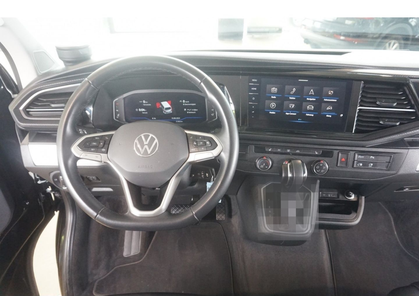 Volkswagen T6.1 Multivan TDI*204PS DSG AHK Leder Navi SHZ foto 6