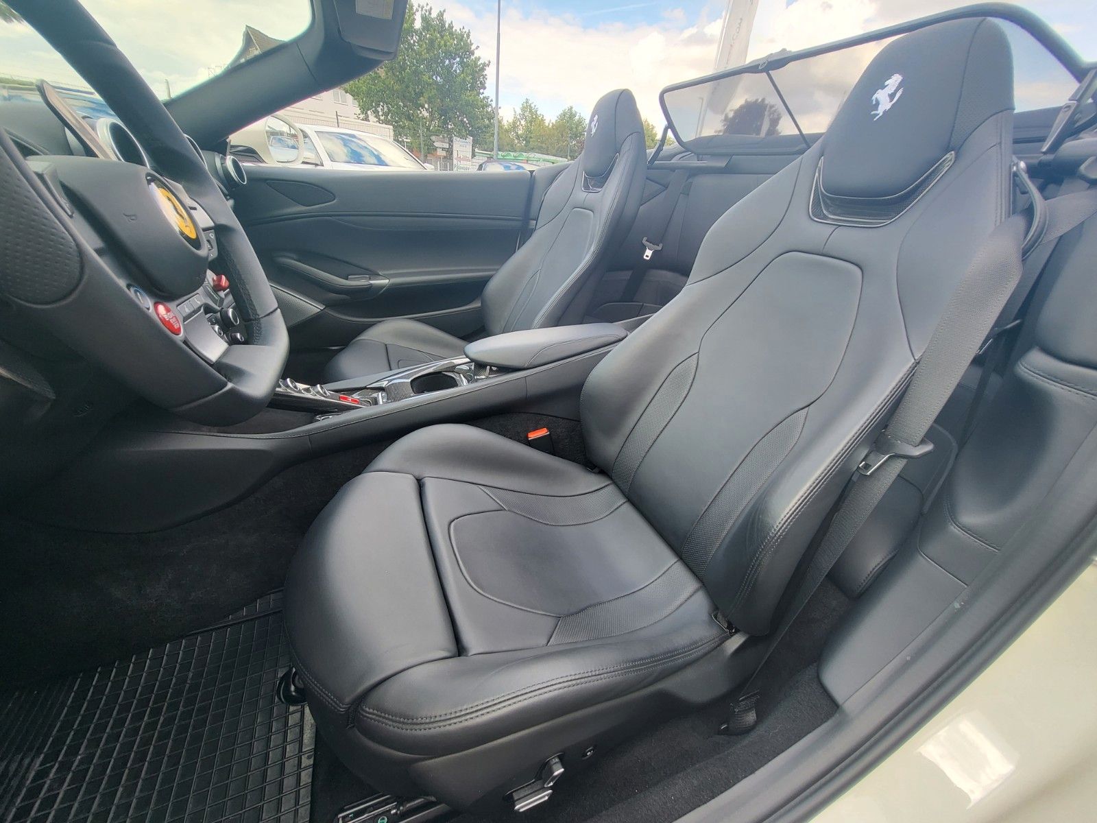 Ferrari Portofino 3.9 T V8 +Carbon+dt. Fzg+Service 2026 foto 11
